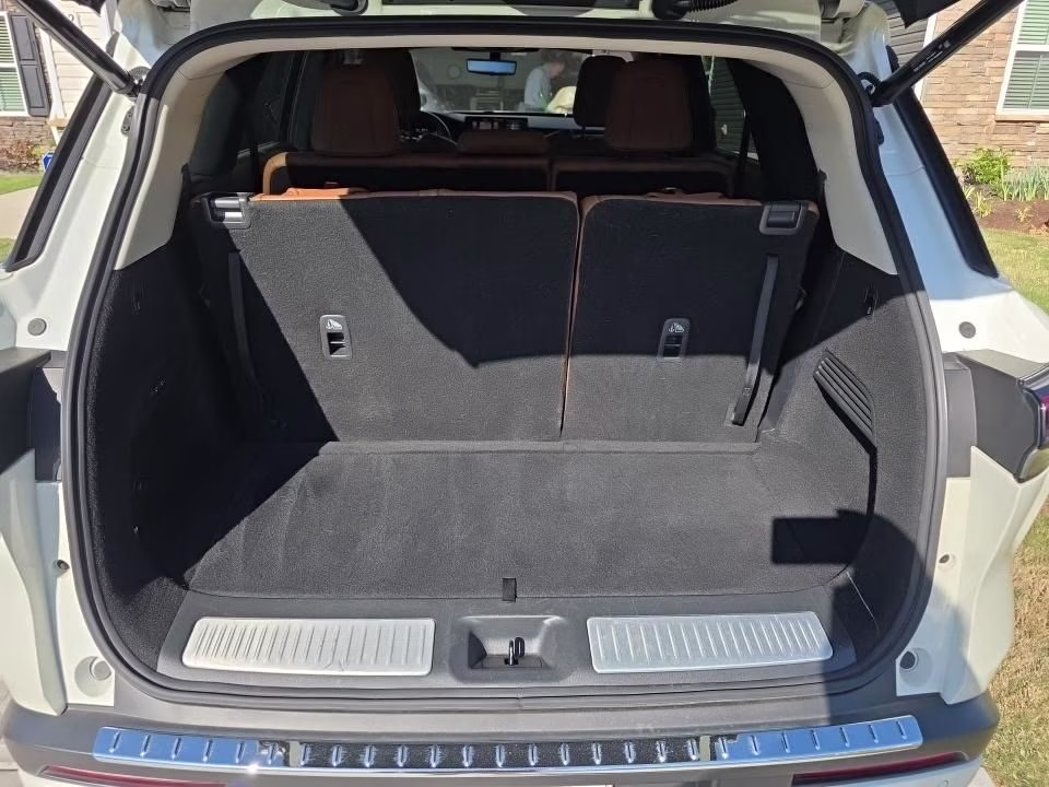 2023 Majestic INFINITI QX60 Sensory AWD SUV