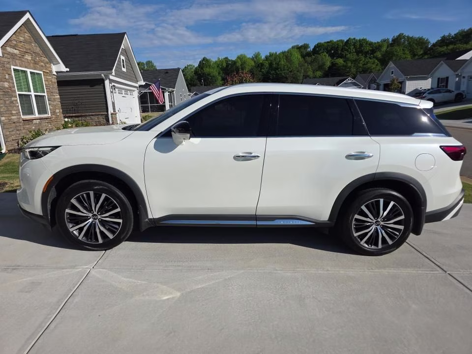 2023 Majestic INFINITI QX60 Sensory AWD SUV