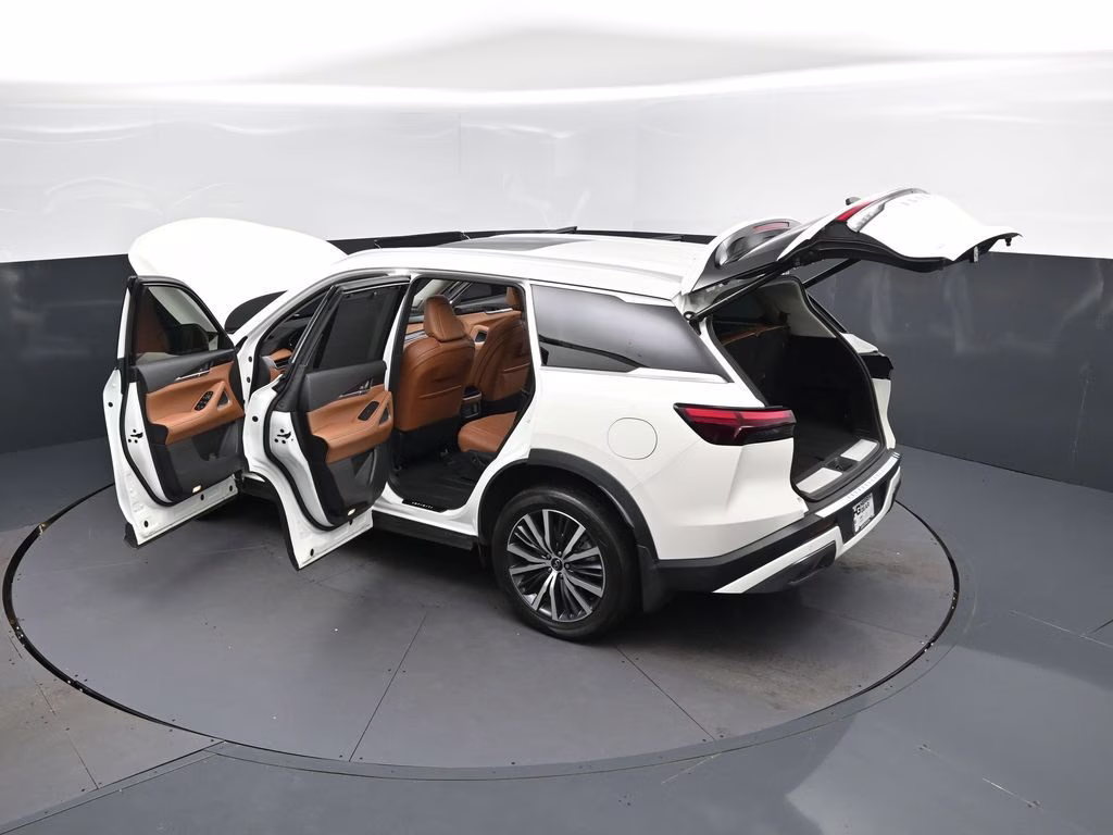 2023 Majestic INFINITI QX60 Sensory AWD SUV
