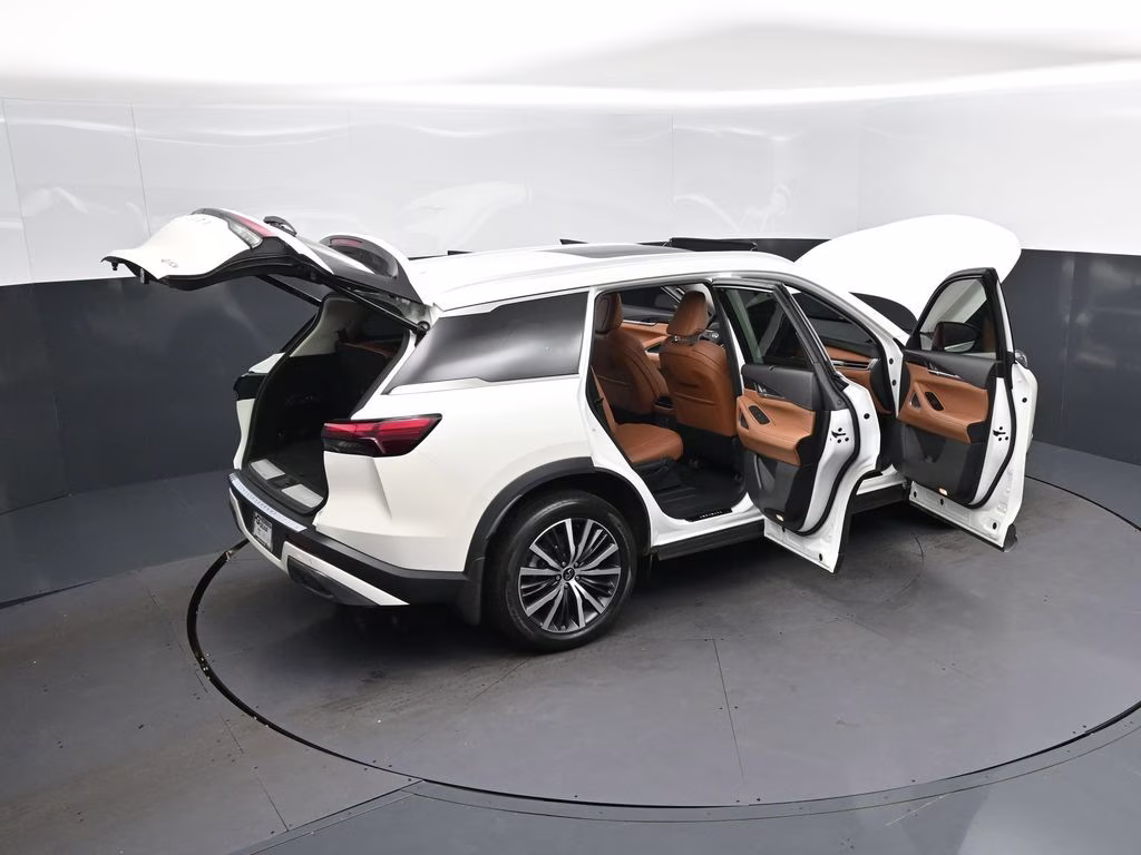 2023 Majestic INFINITI QX60 Sensory AWD SUV
