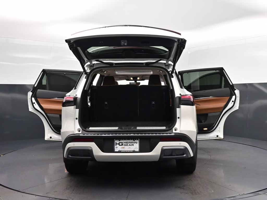 2023 Majestic INFINITI QX60 Sensory AWD SUV
