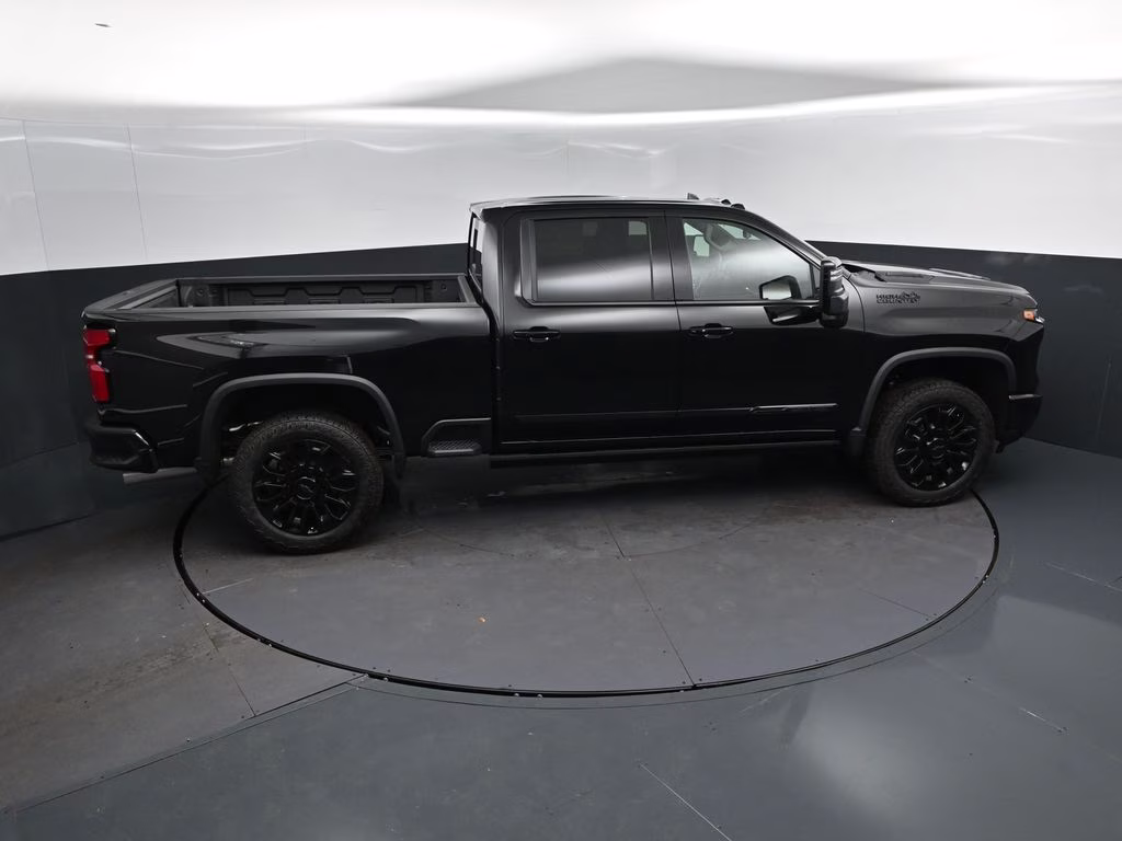 2026 Black Chevrolet Silverado 2500HD High Country 4X4 Truck