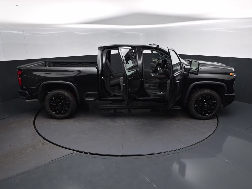 2026 Black Chevrolet Silverado 2500HD High Country 4X4 Truck