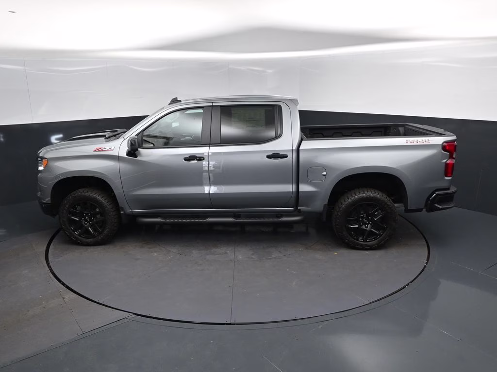 2026 Sterling Gray Metallic Chevrolet Silverado 1500 LT Trail Boss 4X4 Truck