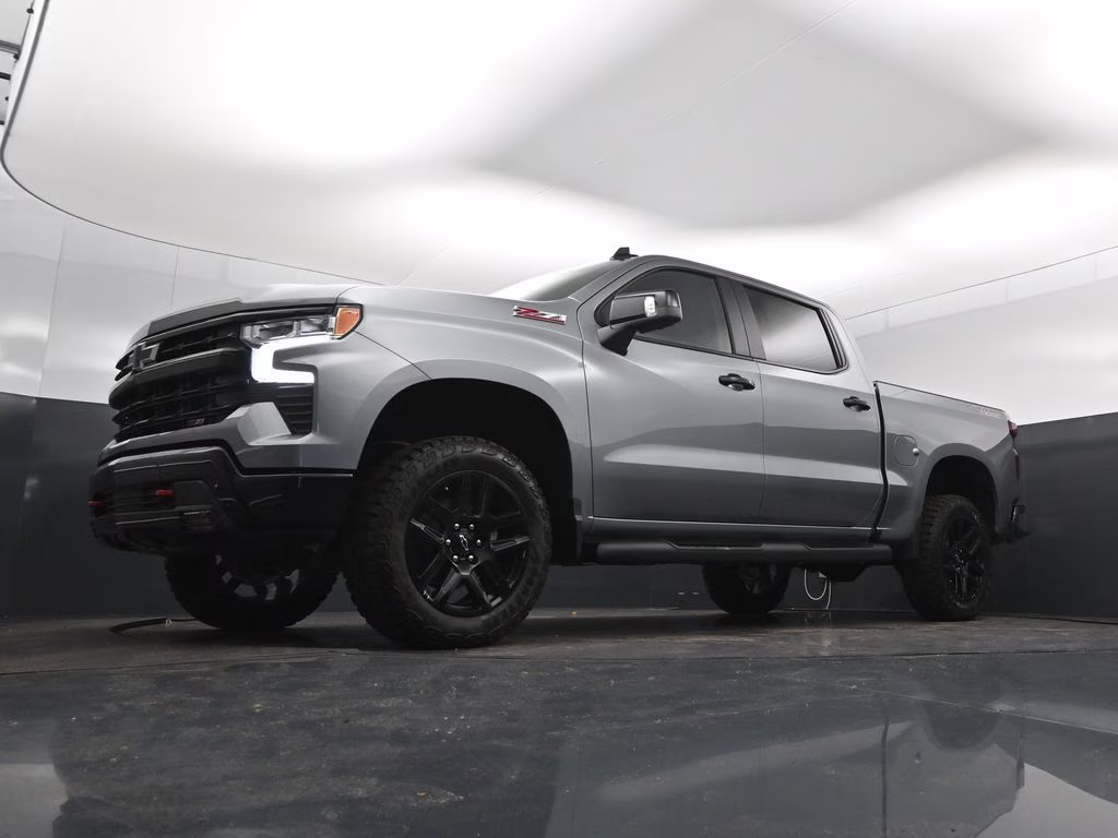 2026 Sterling Gray Metallic Chevrolet Silverado 1500 LT Trail Boss 4X4 Truck