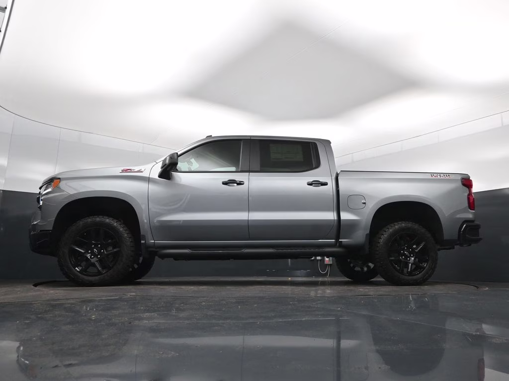 2026 Sterling Gray Metallic Chevrolet Silverado 1500 LT Trail Boss 4X4 Truck