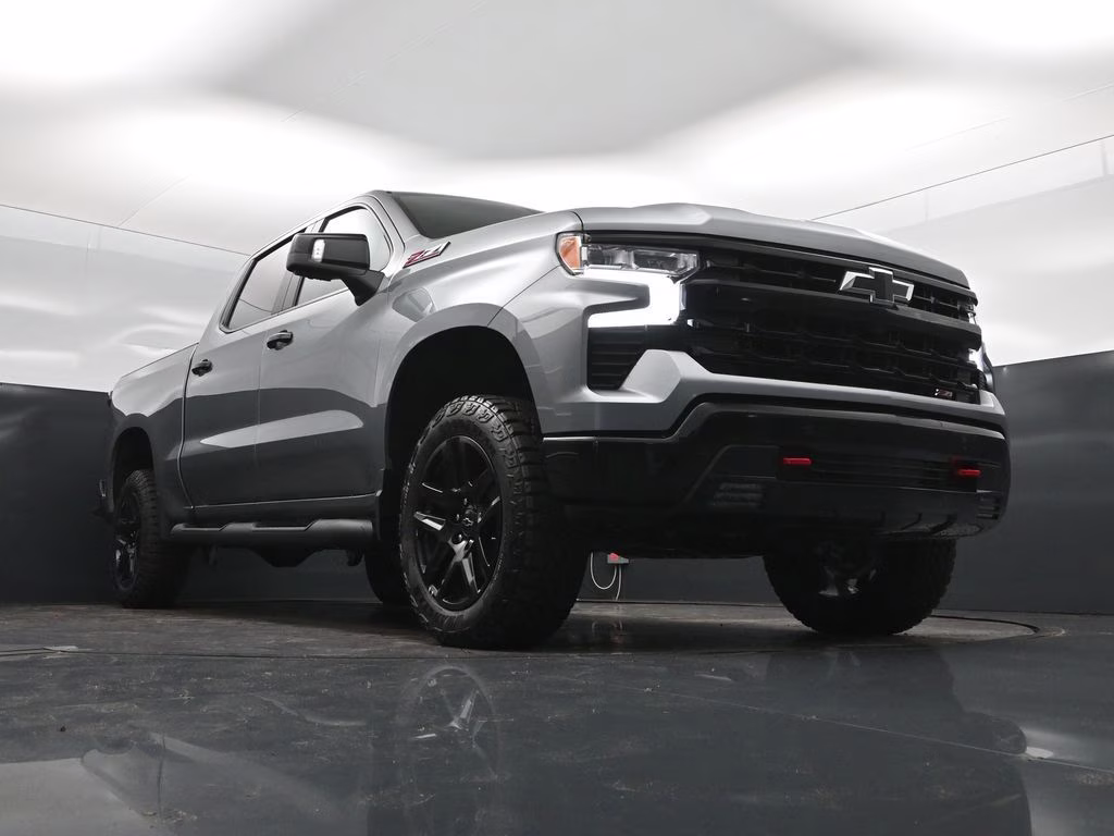2026 Sterling Gray Metallic Chevrolet Silverado 1500 LT Trail Boss 4X4 Truck