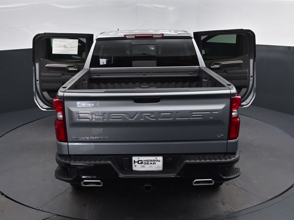2026 Sterling Gray Metallic Chevrolet Silverado 1500 LT Trail Boss 4X4 Truck