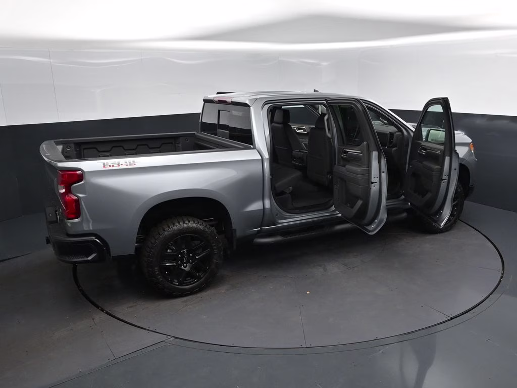 2026 Sterling Gray Metallic Chevrolet Silverado 1500 LT Trail Boss 4X4 Truck