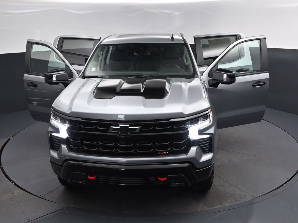 2026 Sterling Gray Metallic Chevrolet Silverado 1500 LT Trail Boss 4X4 Truck