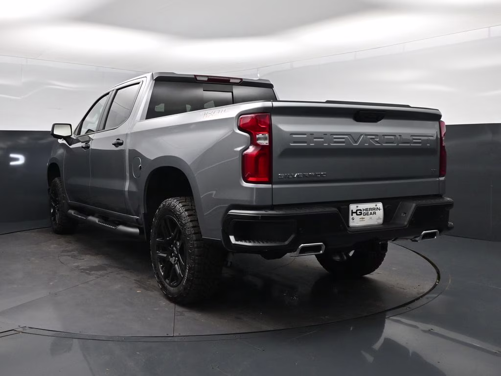 2026 Sterling Gray Metallic Chevrolet Silverado 1500 LT Trail Boss 4X4 Truck