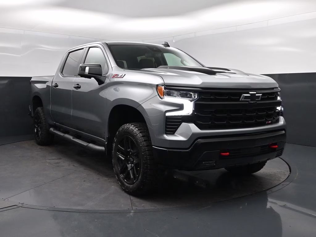 2026 Sterling Gray Metallic Chevrolet Silverado 1500 LT Trail Boss 4X4 Truck