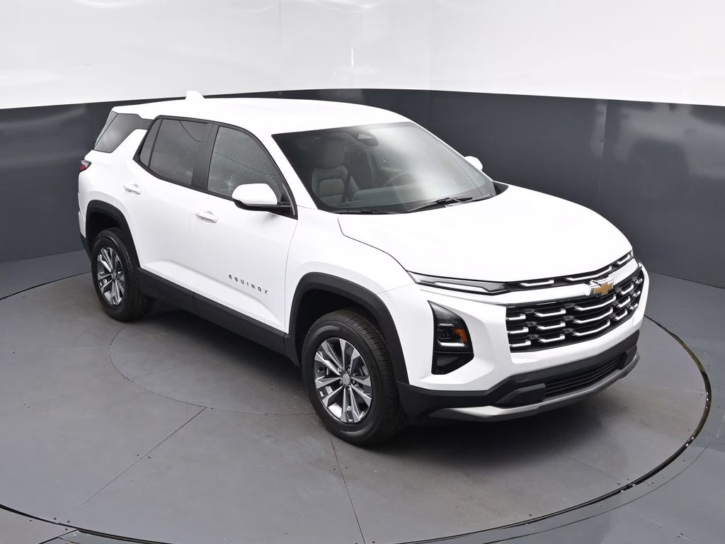 2026 Summit White Chevrolet Equinox LT FWD SUV