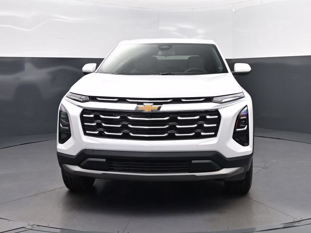 2026 Summit White Chevrolet Equinox LT FWD SUV