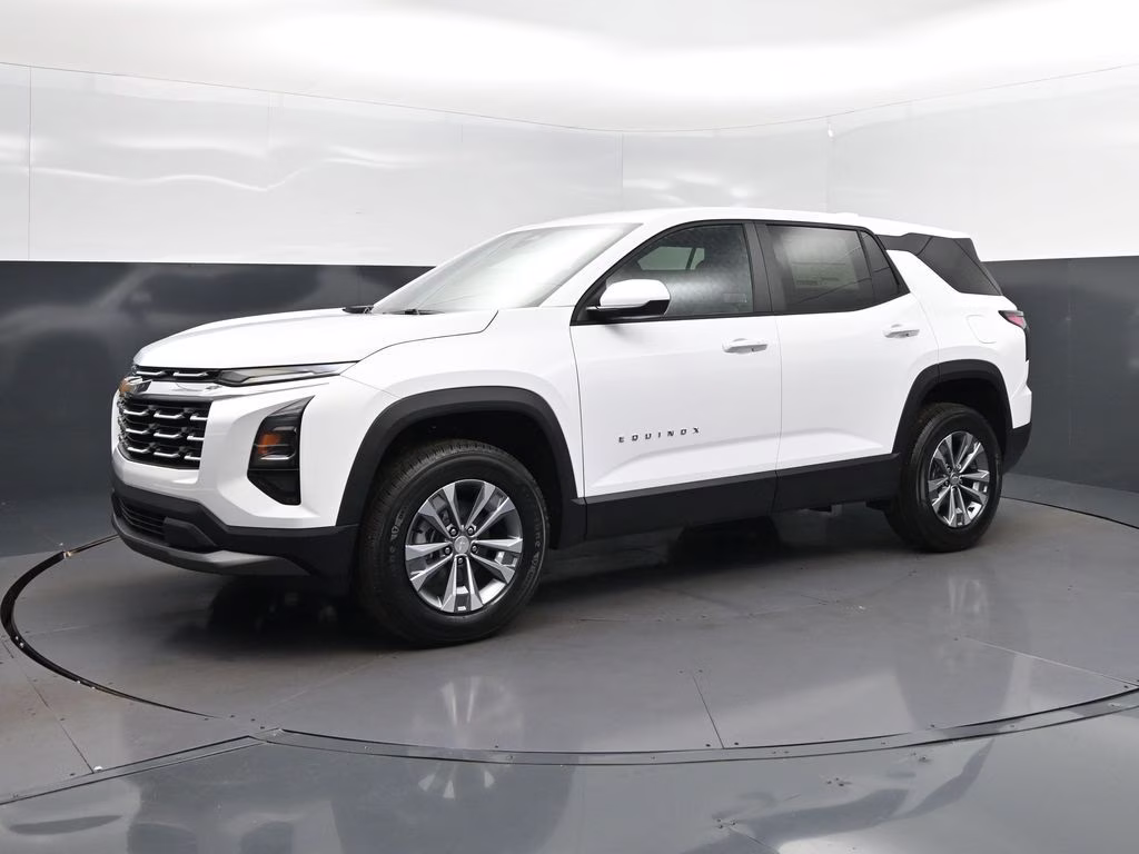 2026 Summit White Chevrolet Equinox LT FWD SUV