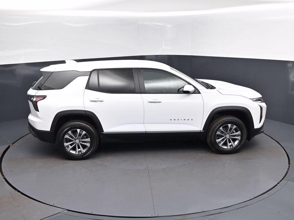 2026 Summit White Chevrolet Equinox LT FWD SUV