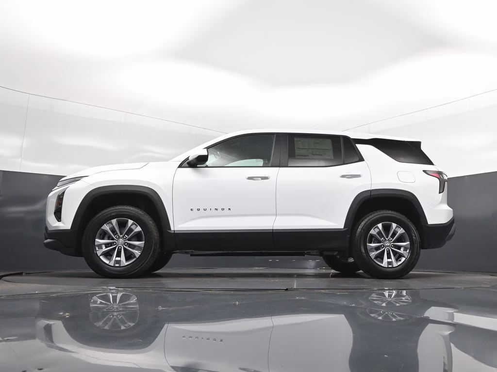 2026 Summit White Chevrolet Equinox LT FWD SUV