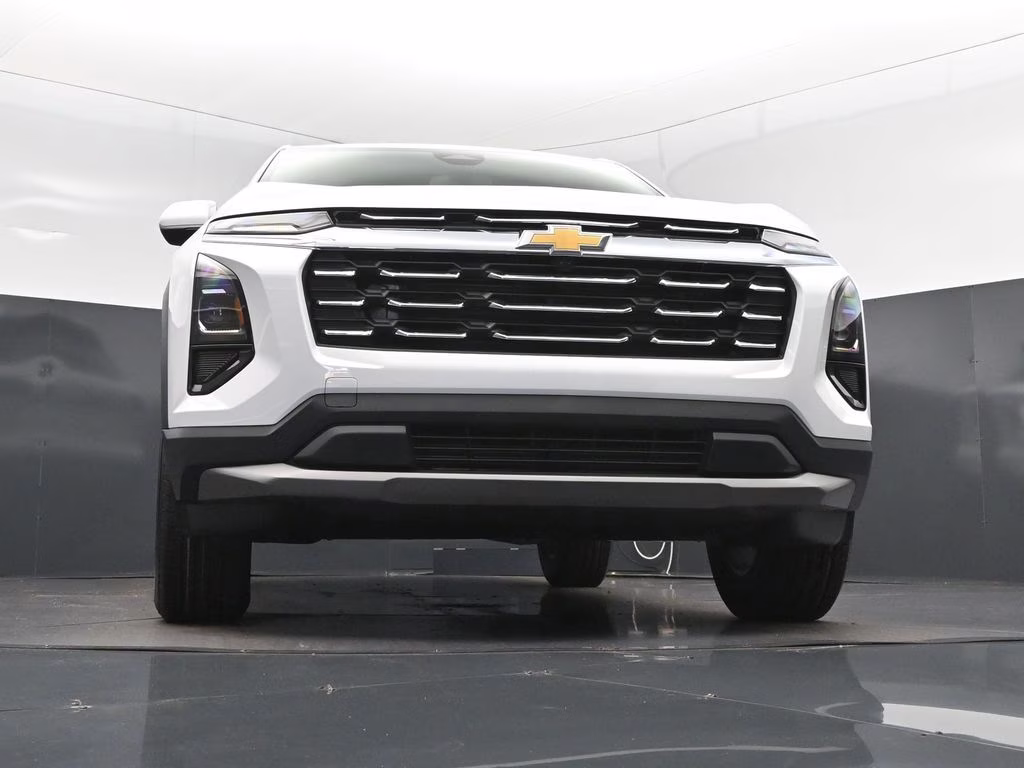 2026 Summit White Chevrolet Equinox LT FWD SUV