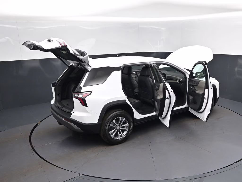 2026 Summit White Chevrolet Equinox LT FWD SUV
