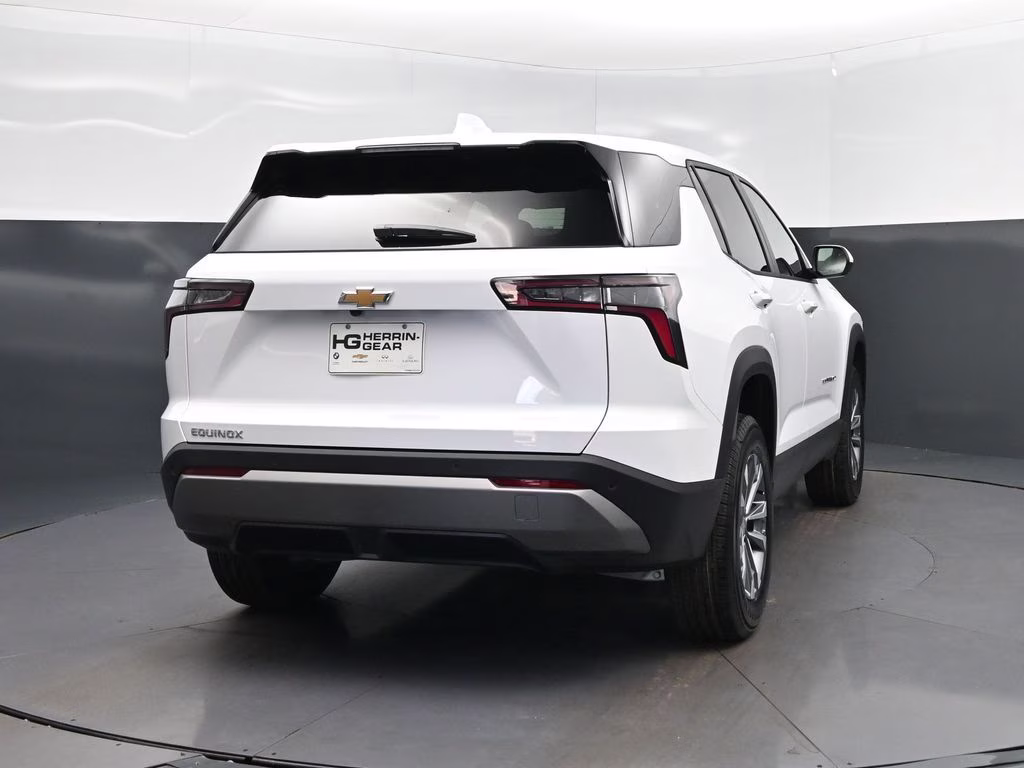 2026 Summit White Chevrolet Equinox LT FWD SUV