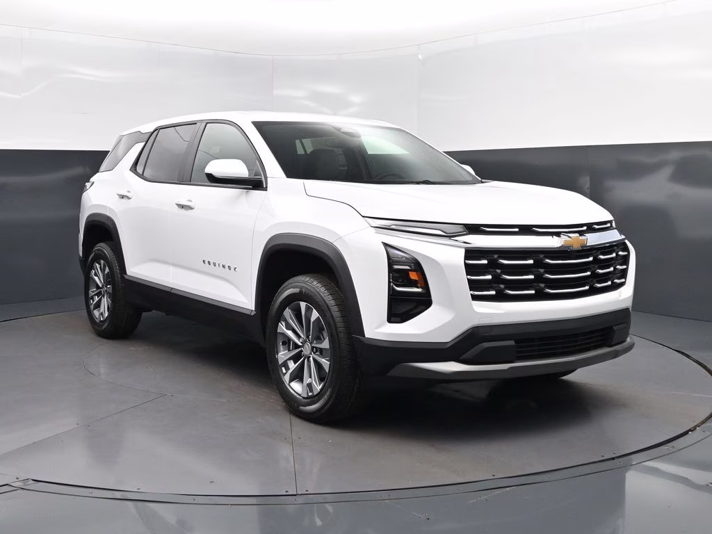 2026 Summit White Chevrolet Equinox LT FWD SUV