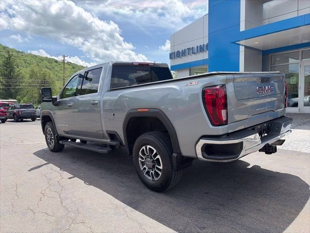 2024 Sterling Metallic GMC Sierra 2500HD SLE 4X4 Truck
