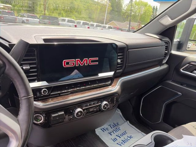 2024 Sterling Metallic GMC Sierra 2500HD SLE 4X4 Truck