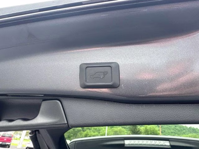 2022 Magnetic Gray Metallic Toyota RAV4 XLE AWD SUV