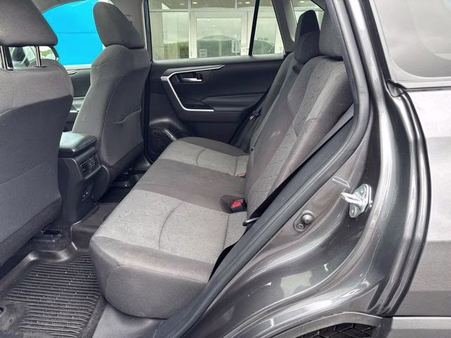 2022 Magnetic Gray Metallic Toyota RAV4 XLE AWD SUV