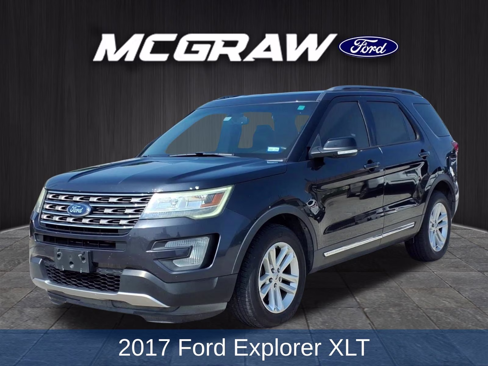 2017 Ford Explorer XLT FWD's photo