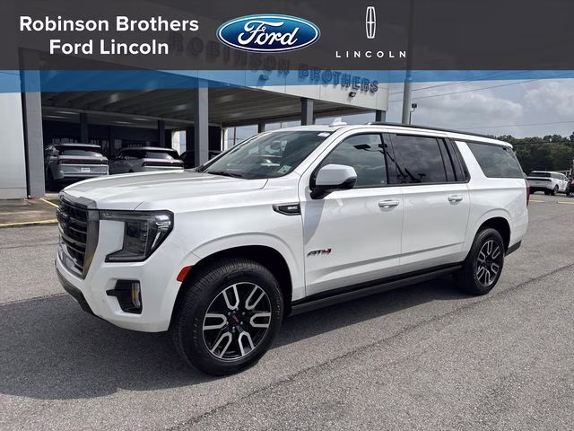 2021 White Frost GMC Yukon XL AT4 4X4 SUV