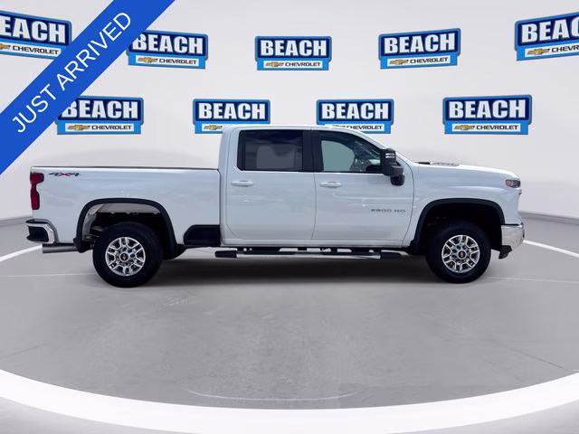 2025 Summit White Chevrolet Silverado 2500HD LT 4X4 Truck