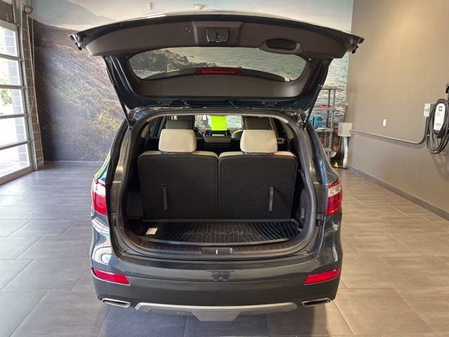 2013 Night Sky Pearl Hyundai Santa Fe GLS FWD SUV