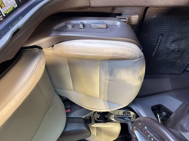 2013 Night Sky Pearl Hyundai Santa Fe GLS FWD SUV