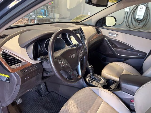 2013 Night Sky Pearl Hyundai Santa Fe GLS FWD SUV