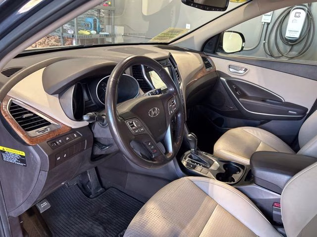 2013 Night Sky Pearl Hyundai Santa Fe GLS FWD SUV