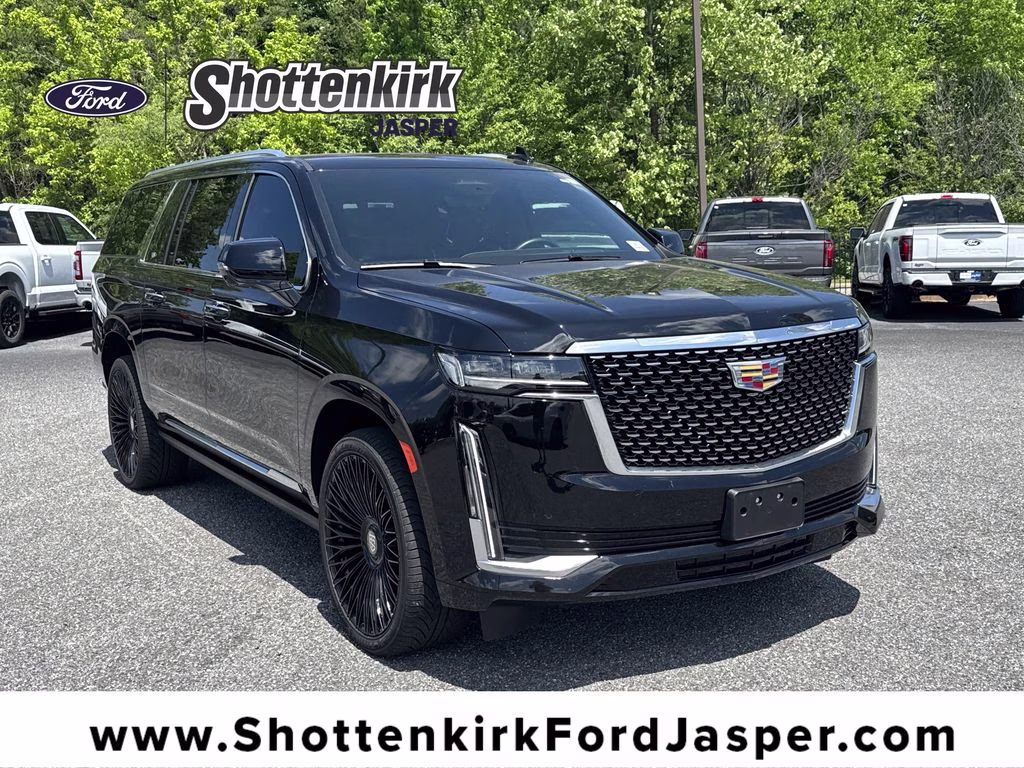 2024 Cadillac Escalade ESV 4WD Premium Luxury's photo