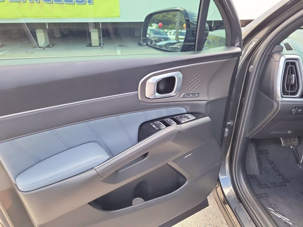 2025 Interstellar Gray Kia Sorento Hybrid SX Prestige AWD SUV