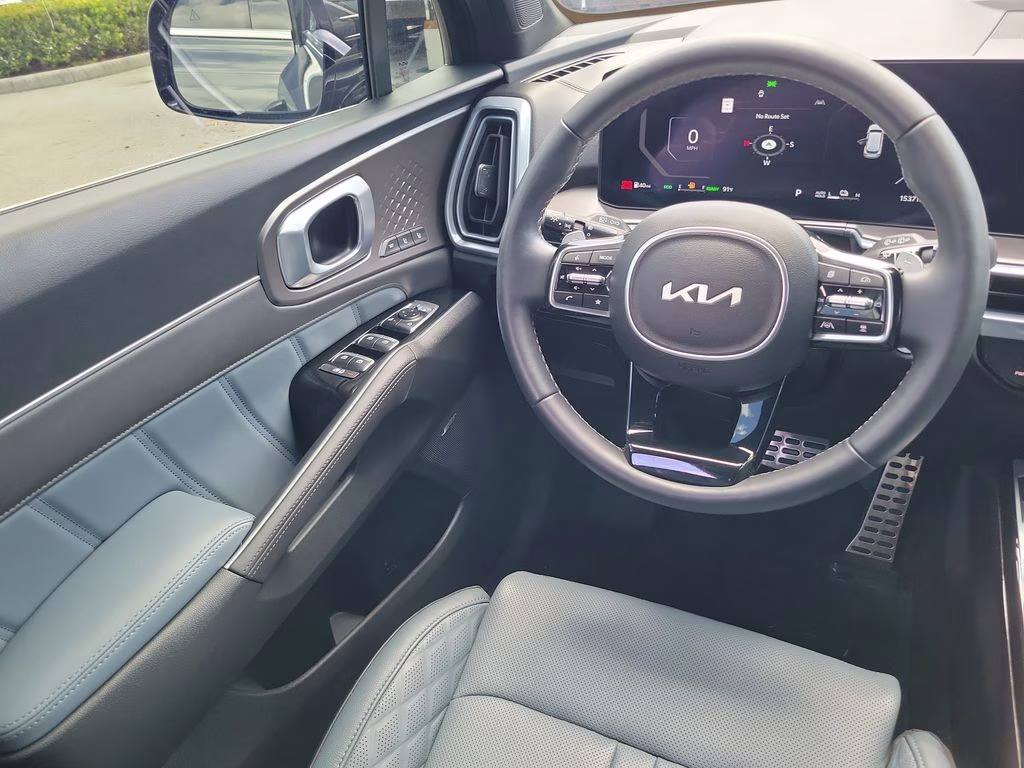 2025 Interstellar Gray Kia Sorento Hybrid SX Prestige AWD SUV