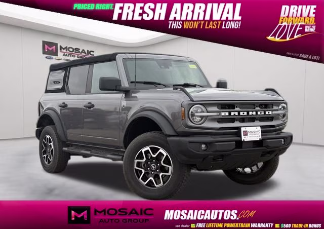 2022 Gray Metallic Ford Bronco Big Bend 4X4 SUV