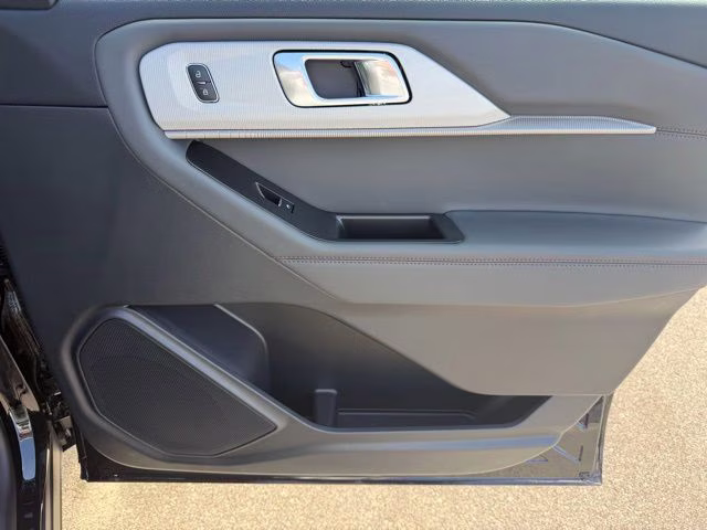 2026 Agate Black Metallic Ford Explorer Active 4X4 SUV