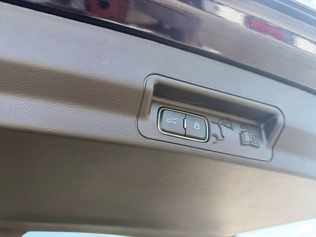 2026 Agate Black Metallic Ford Explorer Active 4X4 SUV