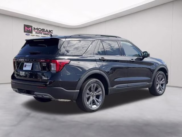 2026 Agate Black Metallic Ford Explorer Active 4X4 SUV