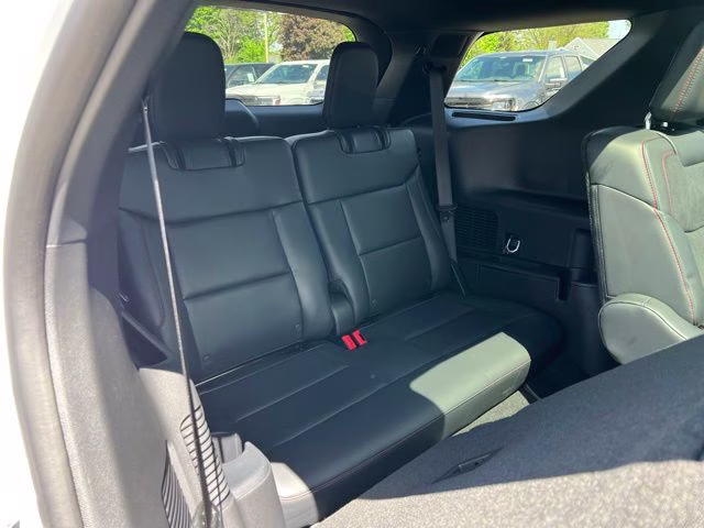2026 Star White Metallic Tri-Coat Ford Explorer ST 4X4 SUV