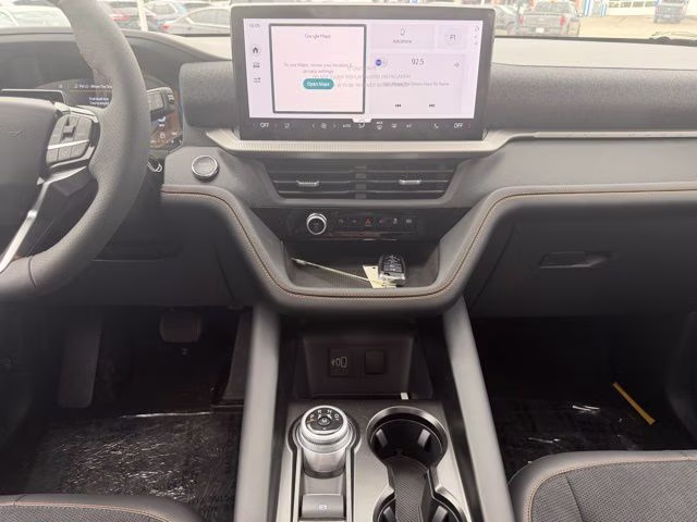 2026 Star White Metallic Tri-Coat Ford Explorer Tremor 4X4 SUV