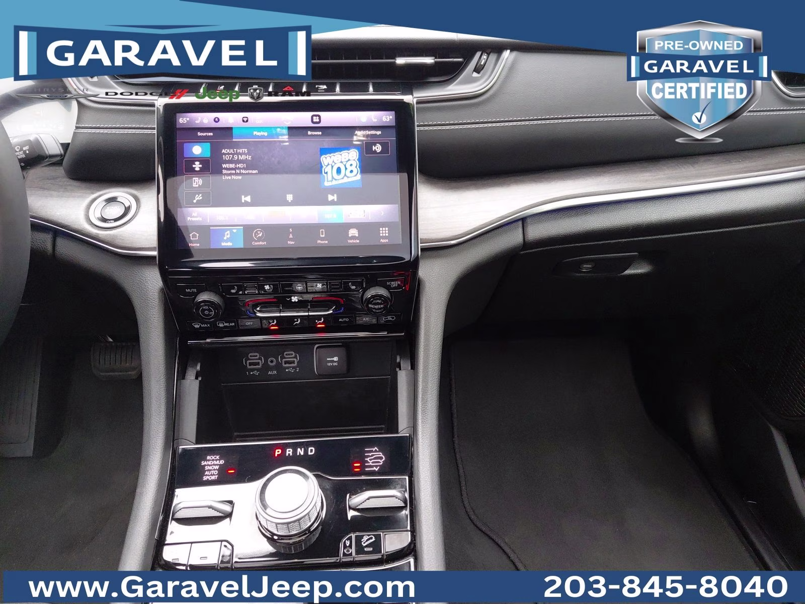 2023 Bright White Clearcoat Jeep Grand Cherokee L Overland 4X4 SUV