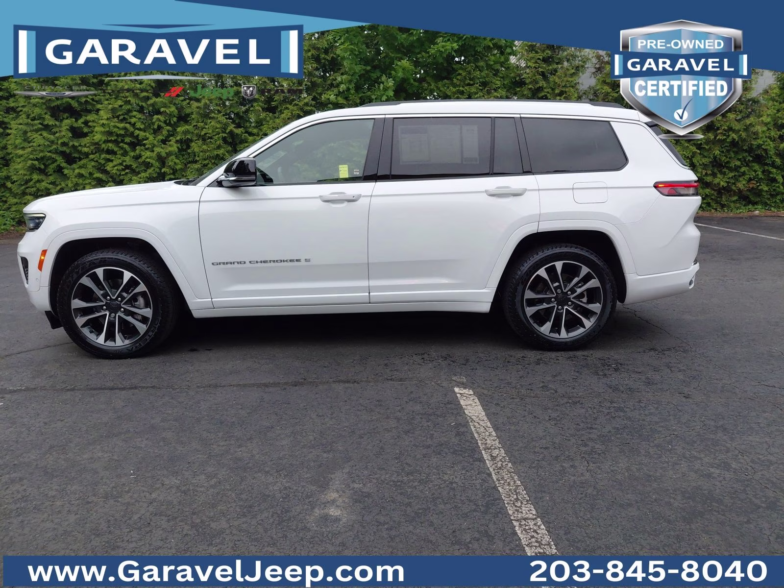 2023 Bright White Clearcoat Jeep Grand Cherokee L Overland 4X4 SUV