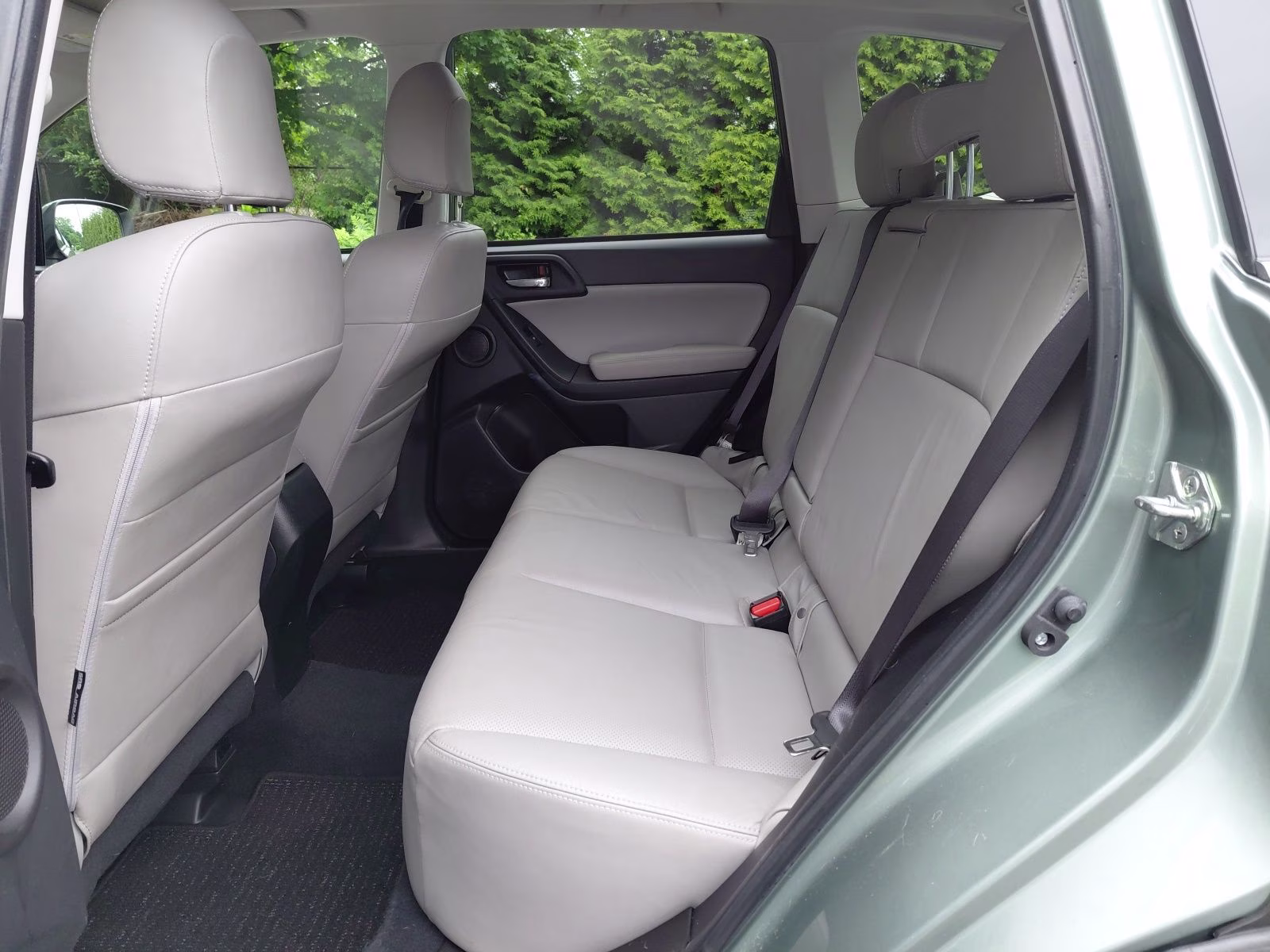 2015 Jasmine Green Metallic Subaru Forester 2.5i Touring AWD SUV