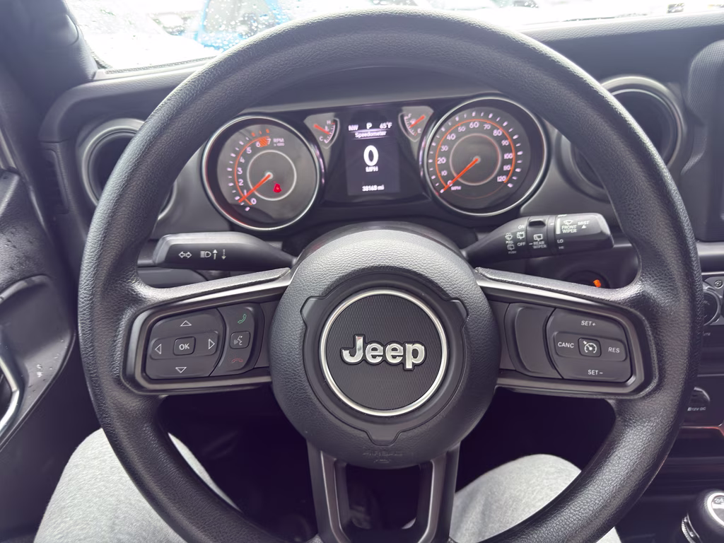 2023 Granite Crystal Metallic Clearcoat Jeep Wrangler Sport 4X4 SUV