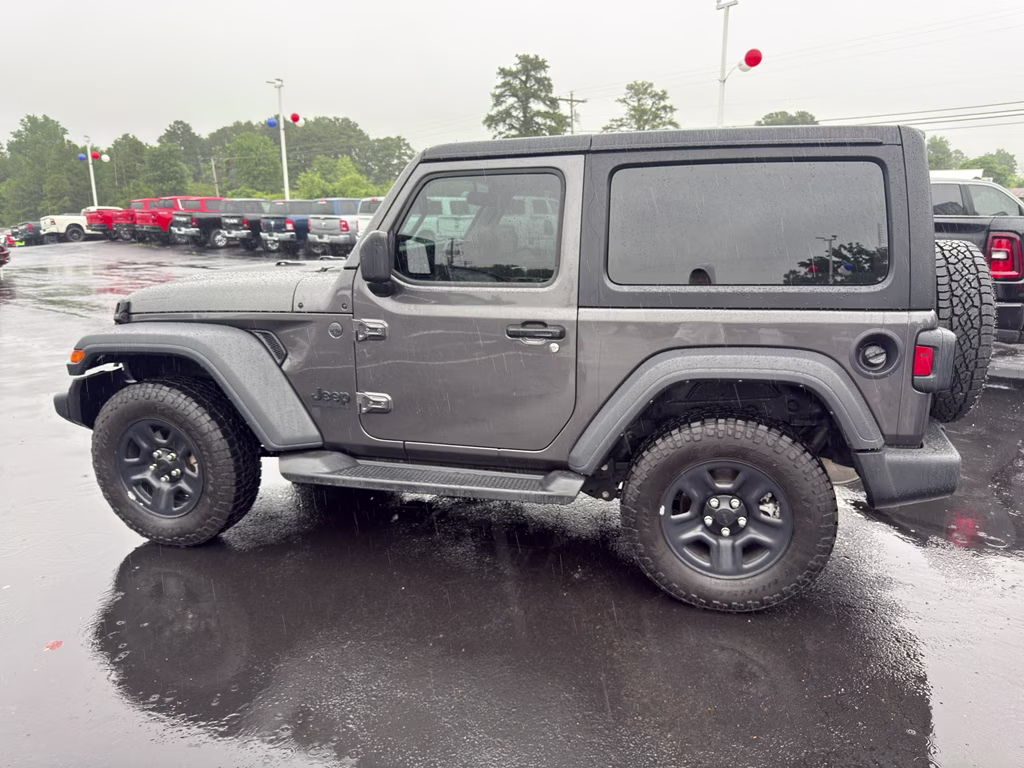 2023 Granite Crystal Metallic Clearcoat Jeep Wrangler Sport 4X4 SUV